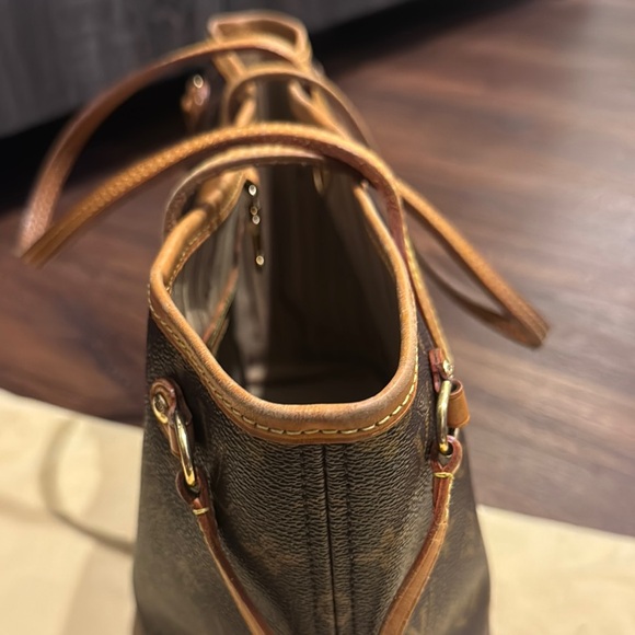 Louis Vuitton Authentic Pre Owned Monogram Neverfull PM Bag W/Dust Bag & COA. - Picture 5 of 16